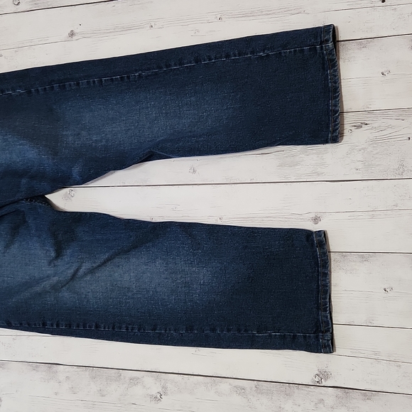 Wrangler Blue Jeans 38 x 30 Relaxed Fit - Picture 5 of 7